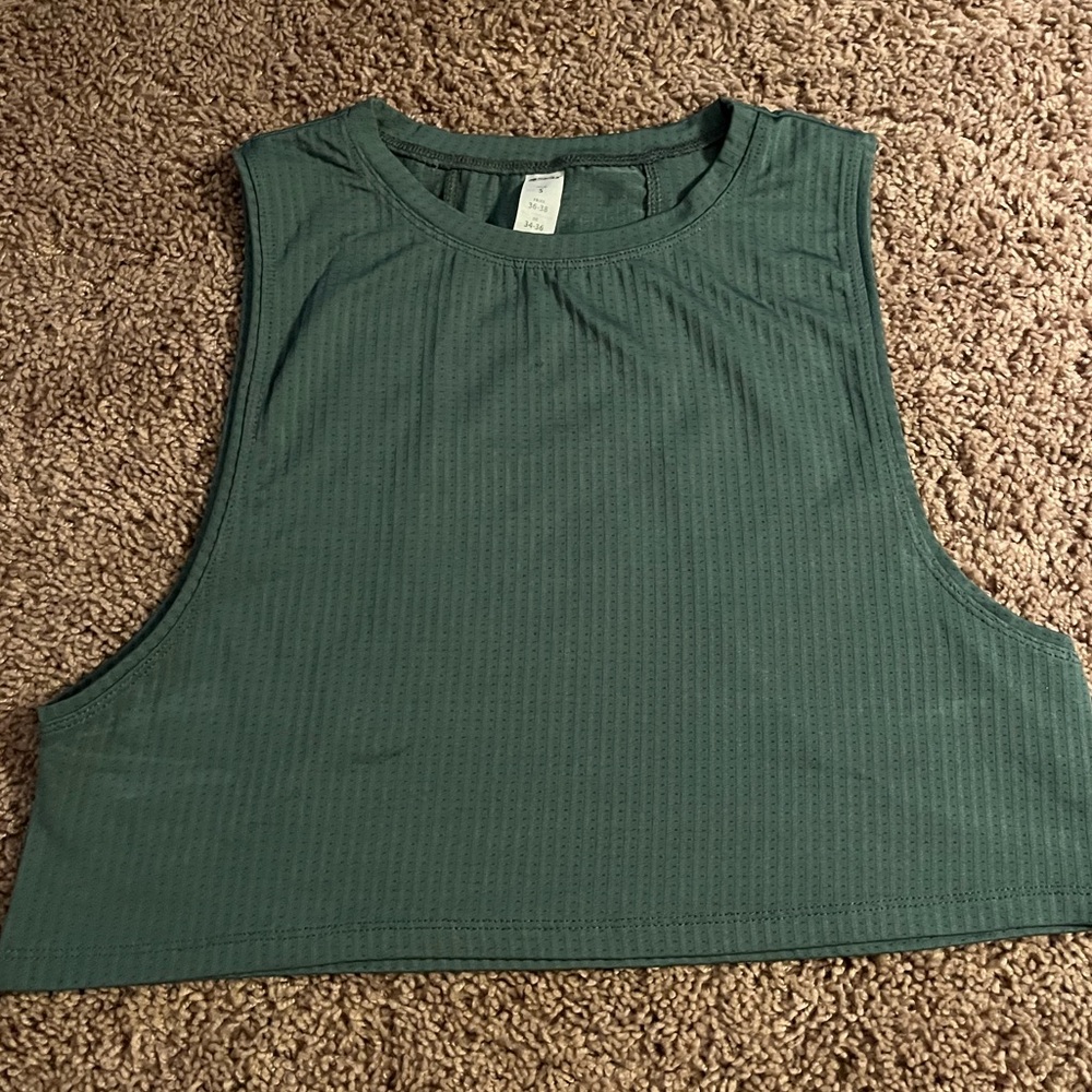 Athletic crop top!